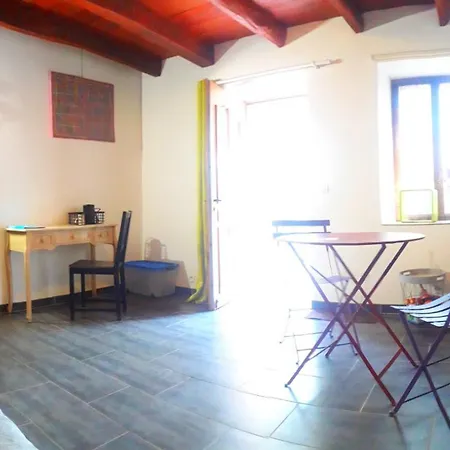 Odyssee Bed & Breakfast Vallon-en-Sully